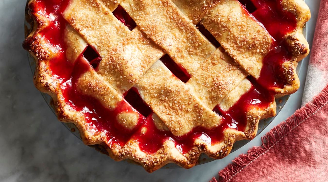 fresh-rhubarb-pie-recipe
