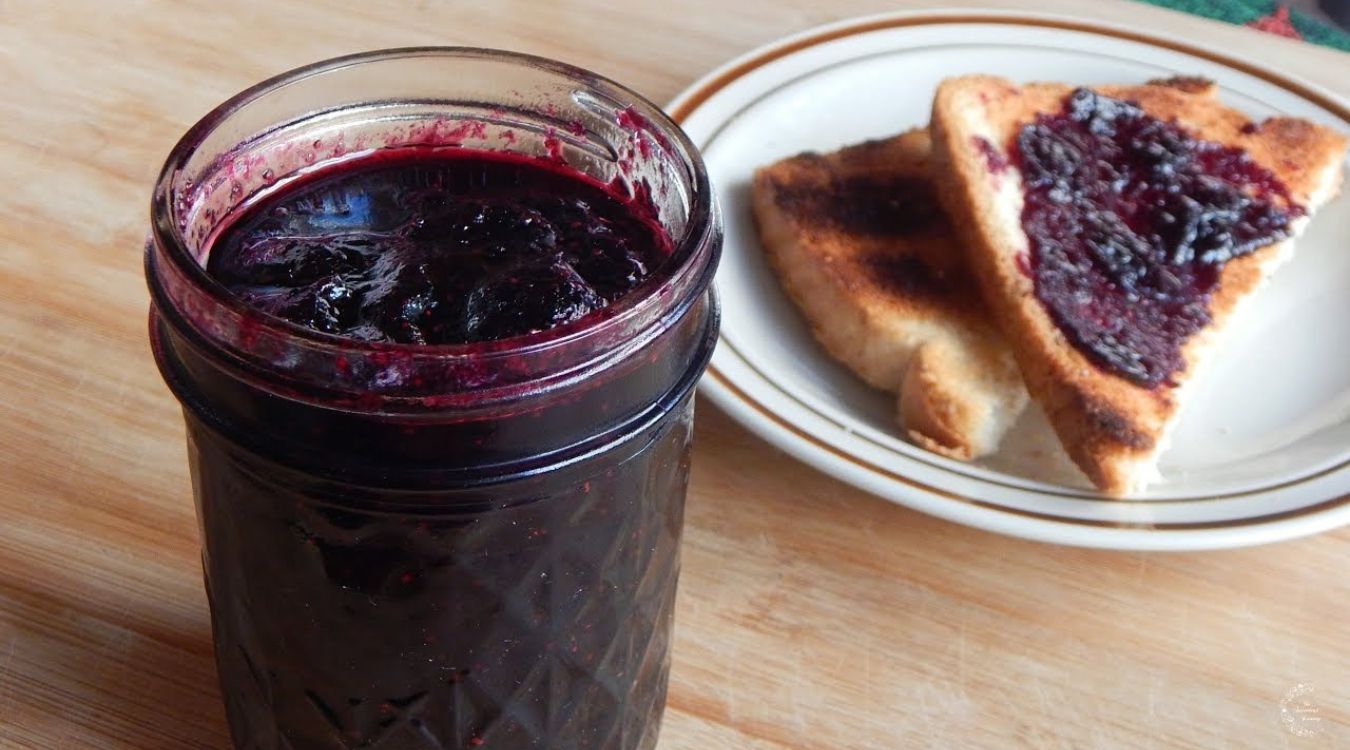 small-batch-blueberry-jam-recipe