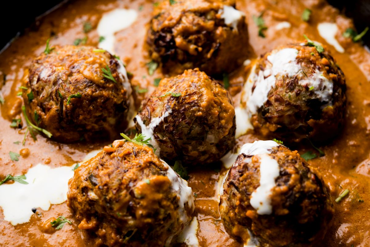 indian-cabbage-kofta-curry-recipe