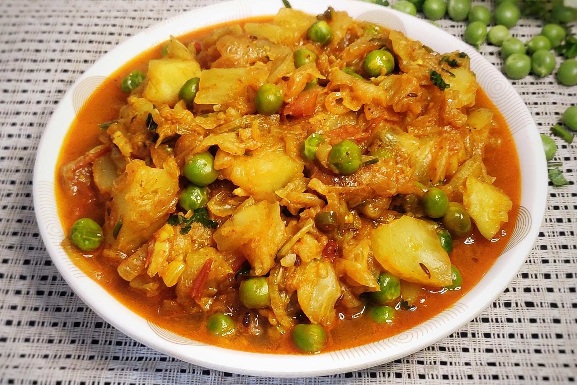 indian-cabbage-matar-sabzi-recipe