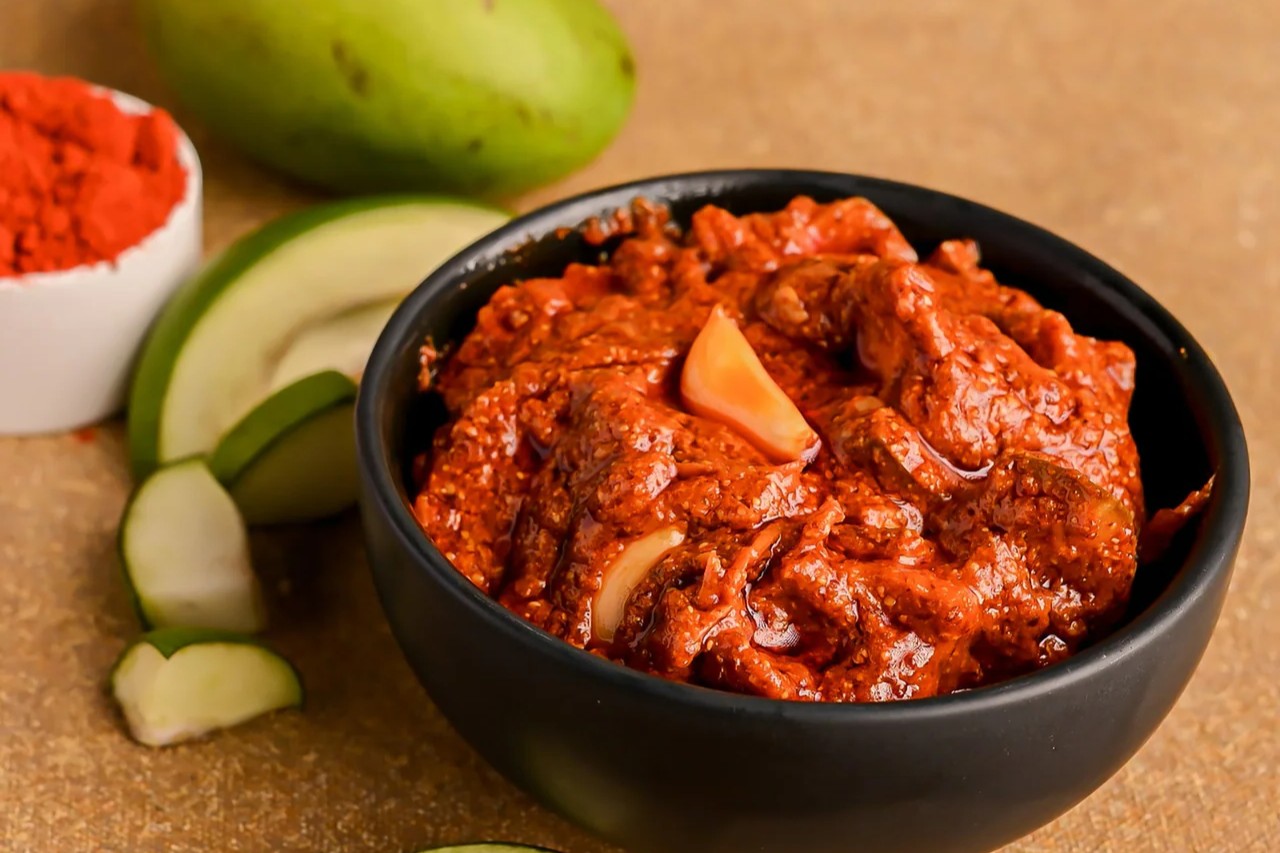 indian-mango-pickle-avakaya-recipe
