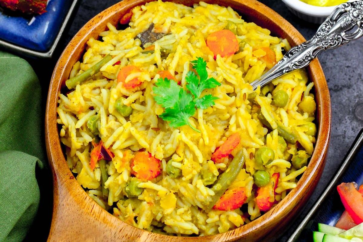 indian-masoor-dal-khichdi-recipe