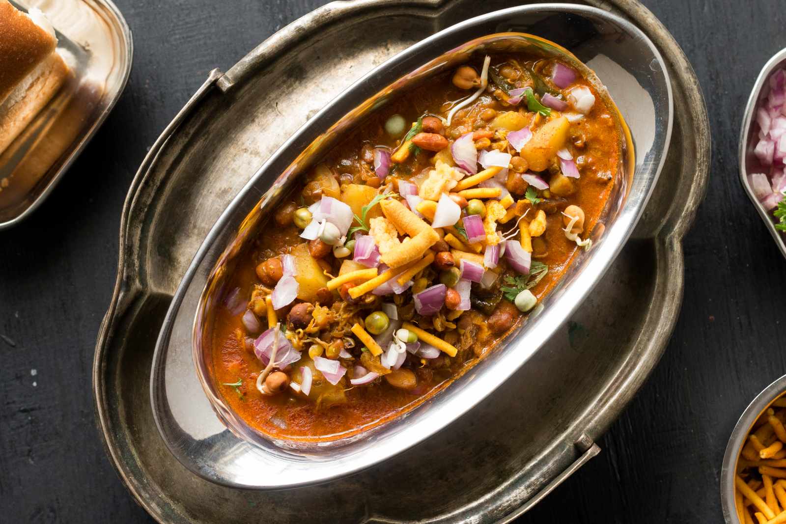 indian-misal-pav-recipe