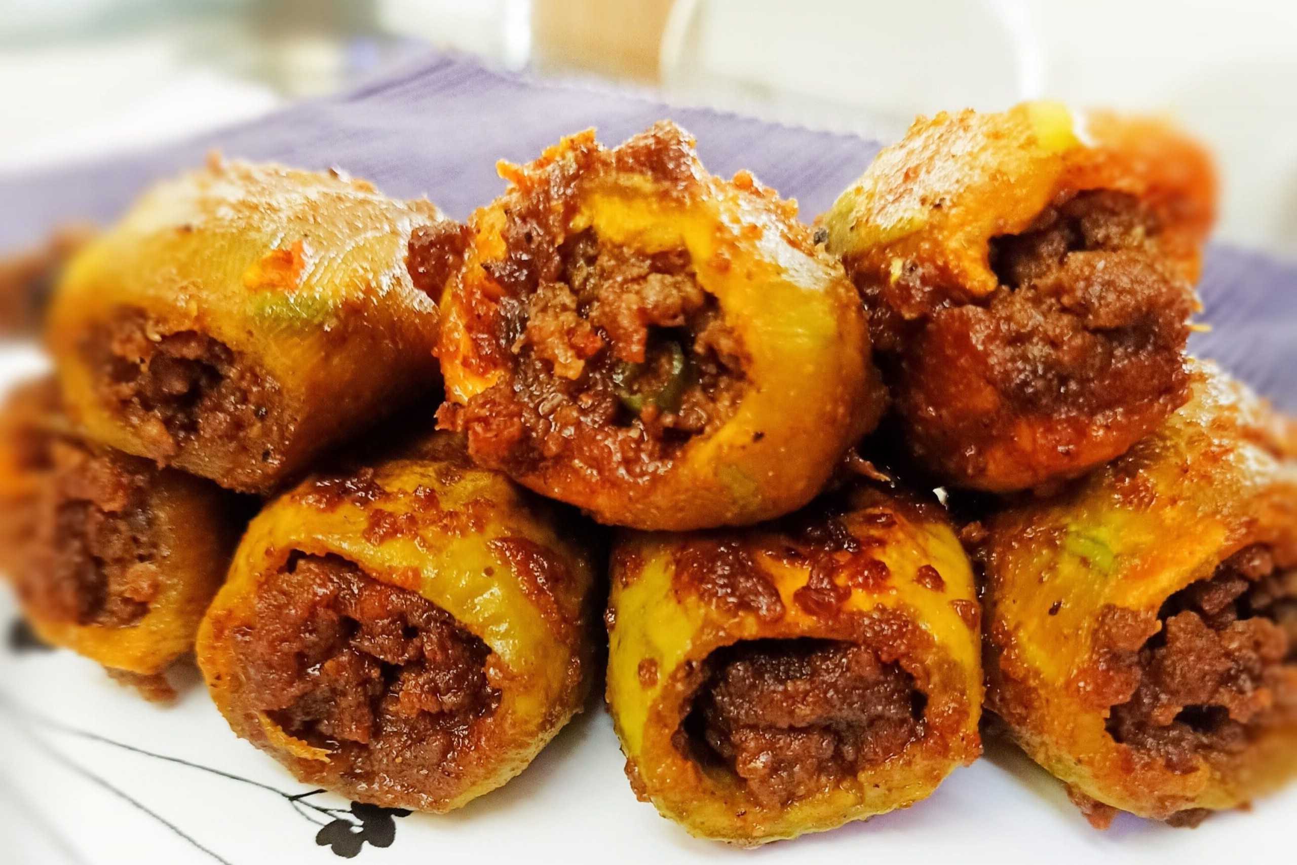 indian-potoler-dolma-stuffed-pointed-gourd-recipe