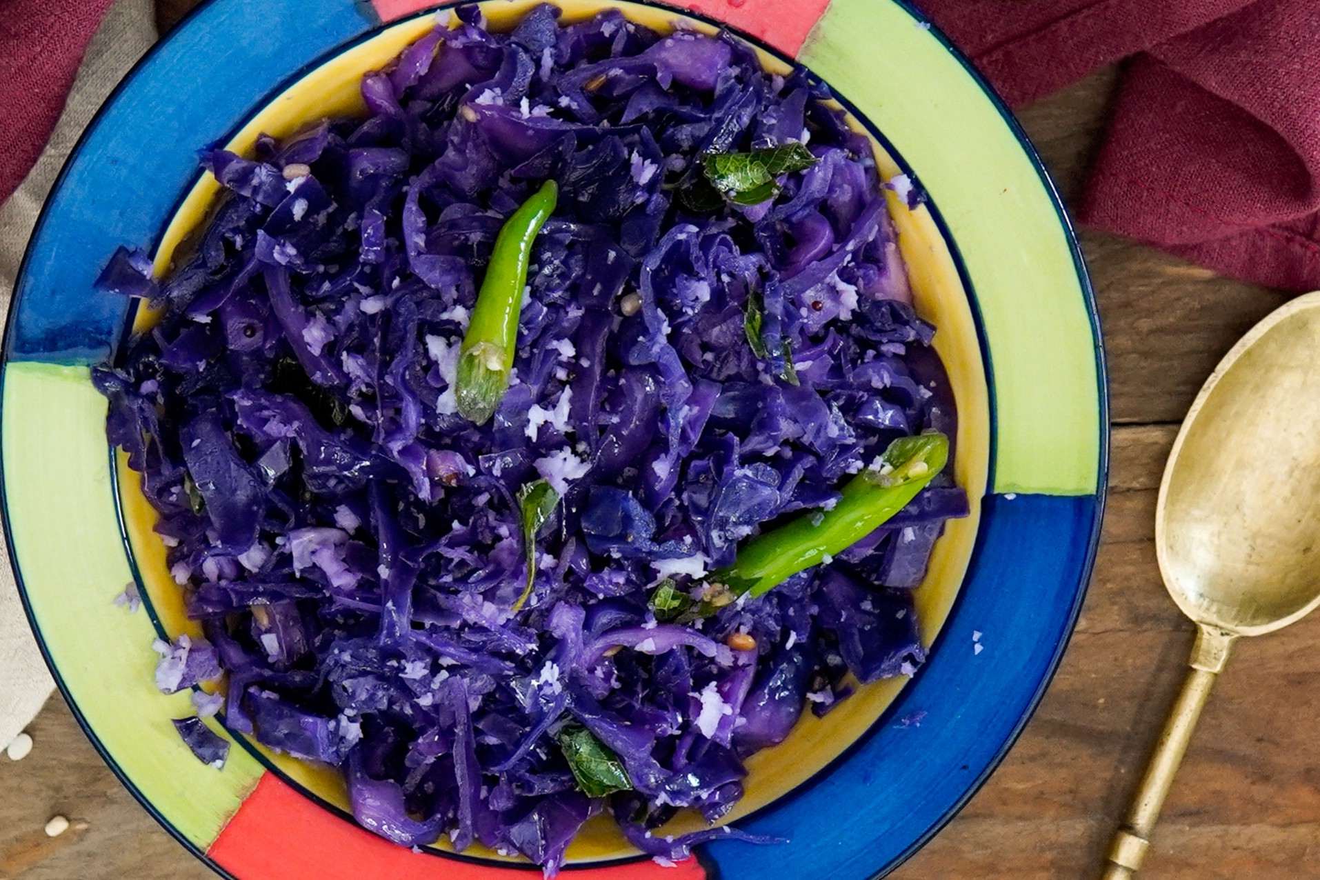 indian-purple-cabbage-poriyal-recipe