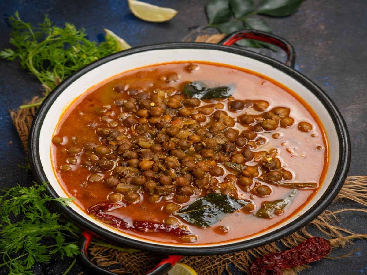 indian-puttu-and-kadala-curry-recipe