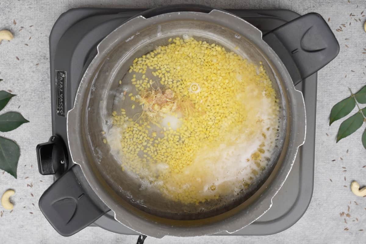 indian-rava-pongal-recipe